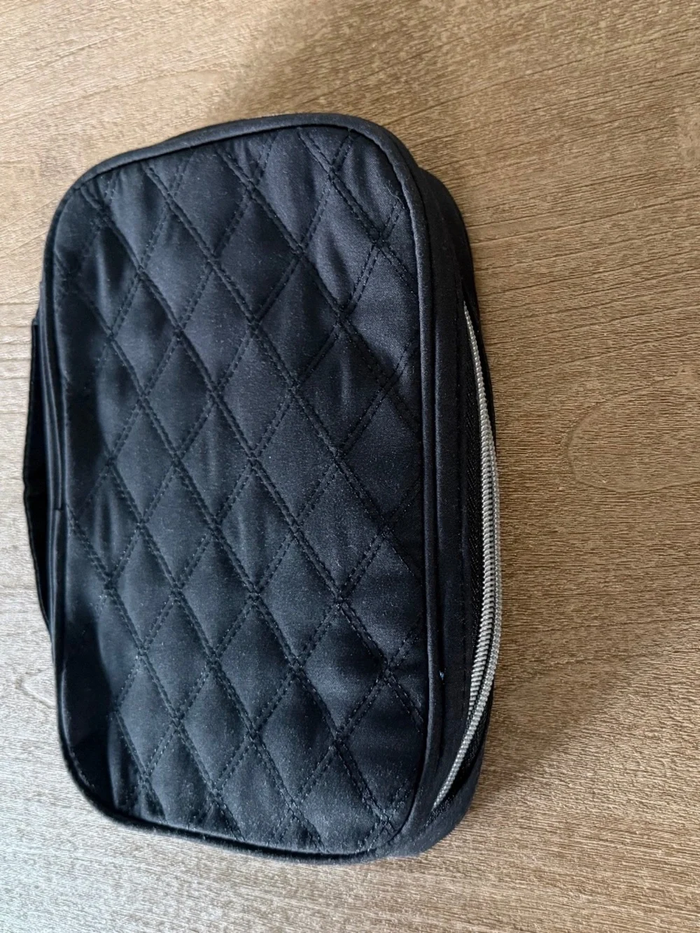 BELALIFE Black Quilted Travel Jewelry Case Organizer NWOT